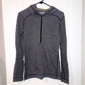 *** Final price! Smartwool hooded 3/4 zip top size large